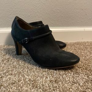 Black Ecco heeled suede booties
